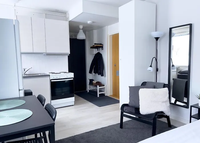 Lovely Near The Centre Daire